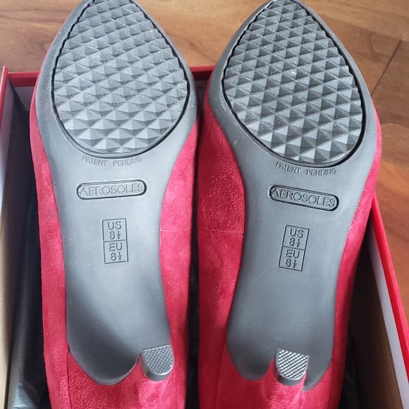 Aerosoles | Dark red suede heels NEW - Picture 2 of 8